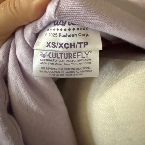 Pusheen Sweatshirt - Picture 6 of 6